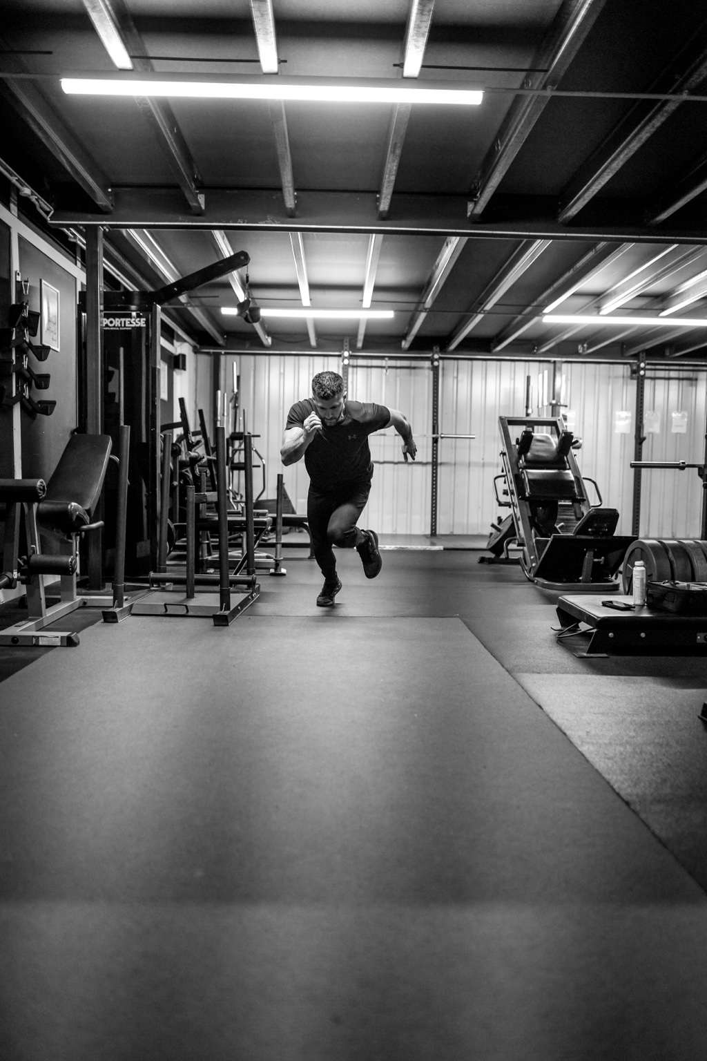Alexandros training in the gym